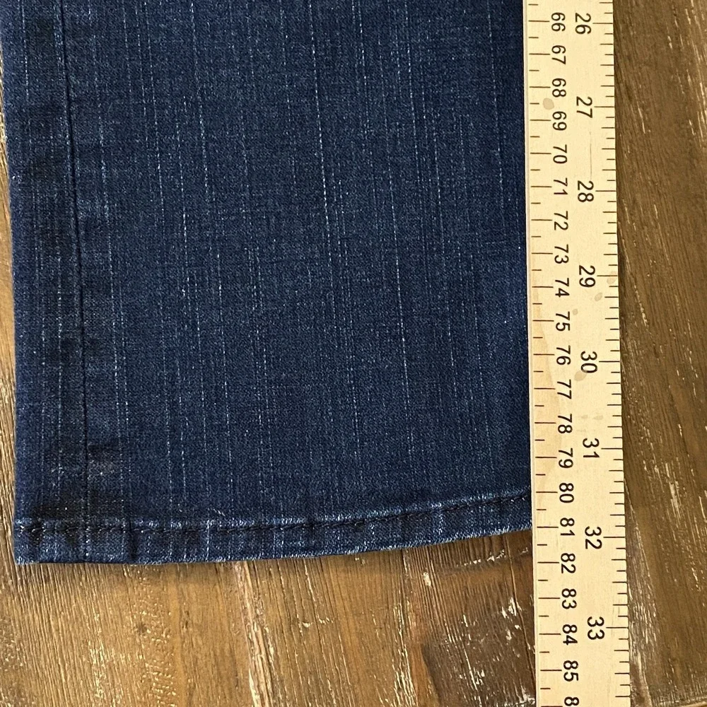 True Religion BILLY SUPER T World Tour Jeans Womens 28x32 Dark Wash USA READ - Picture 5 of 13
